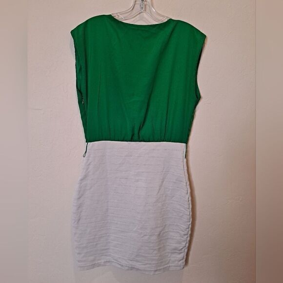 Express Green Beige Bandage Bodycon Vneck Sleeveless Dress Size Medium - Picture 2 of 6